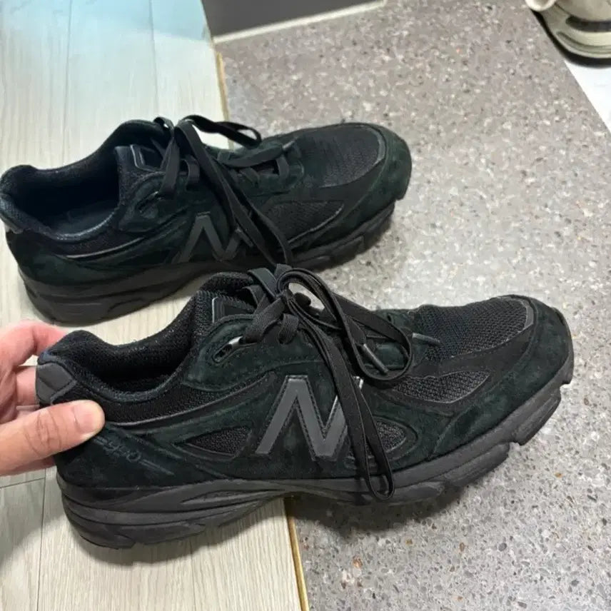 [SOLD OUT] 뉴발란스 990v4 트리플블랙 280