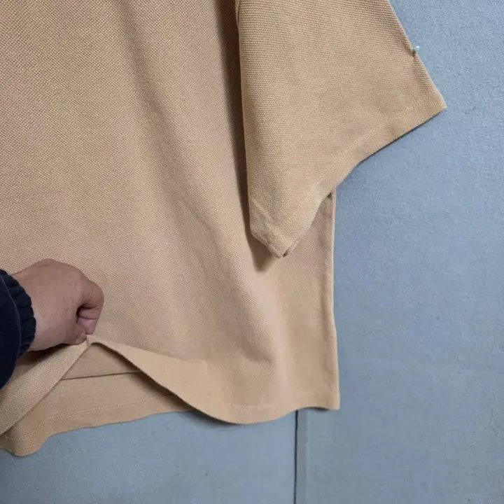 [BUNJANG] Tomboy Oversized Beige Collar T-Shirt FF / 톰보이 박시한 베이지 카라 티셔츠 FF  n4161
