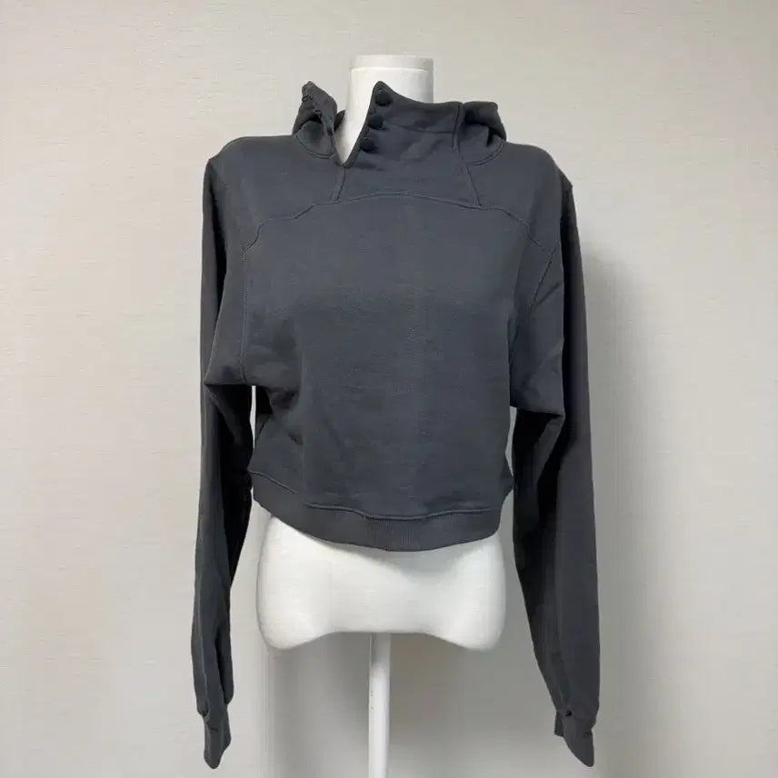 [BUNJANG] High-Neck Button Crop Hoodie / 새상품) 하이넥 버튼 크롭 후드티