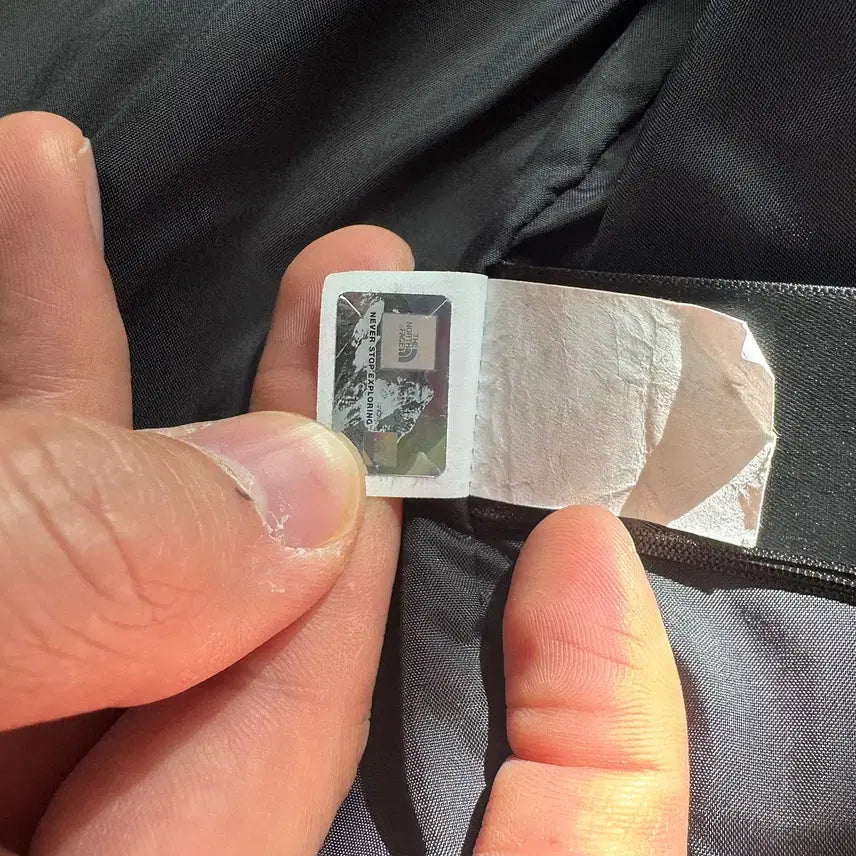 [BUNJANG] Supreme x The North Face Metallic Jacket Silver XL / Supreme 슈프림 노스페이스 메탈릭 자켓 실버 XL