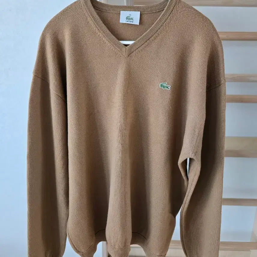 [BUNJANG] Lacoste Brown Wool V-Neck Knit Sweater / 라코스테 브라운 울100% 니트 105사이즈