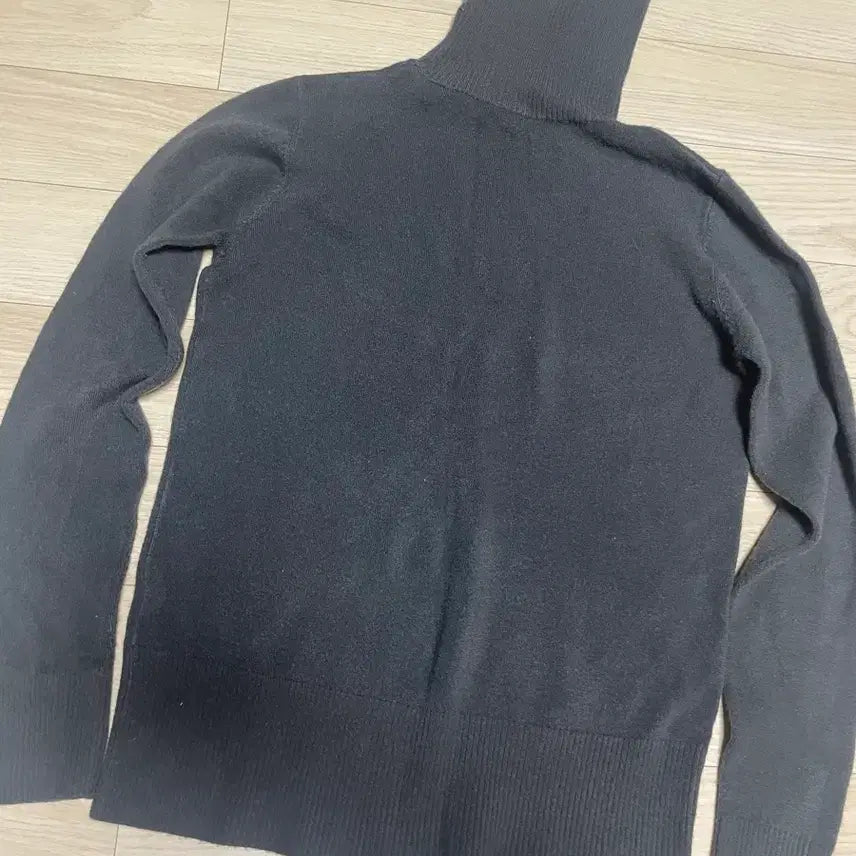 [BUNJANG] Unbranded Gray Knit Sweater / 폴라 니트 부들부들 먹색 새것 원가11만원