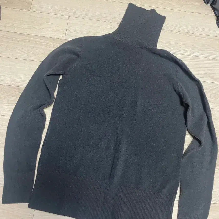 [BUNJANG] Unbranded Gray Knit Sweater / 폴라 니트 부들부들 먹색 새것 원가11만원