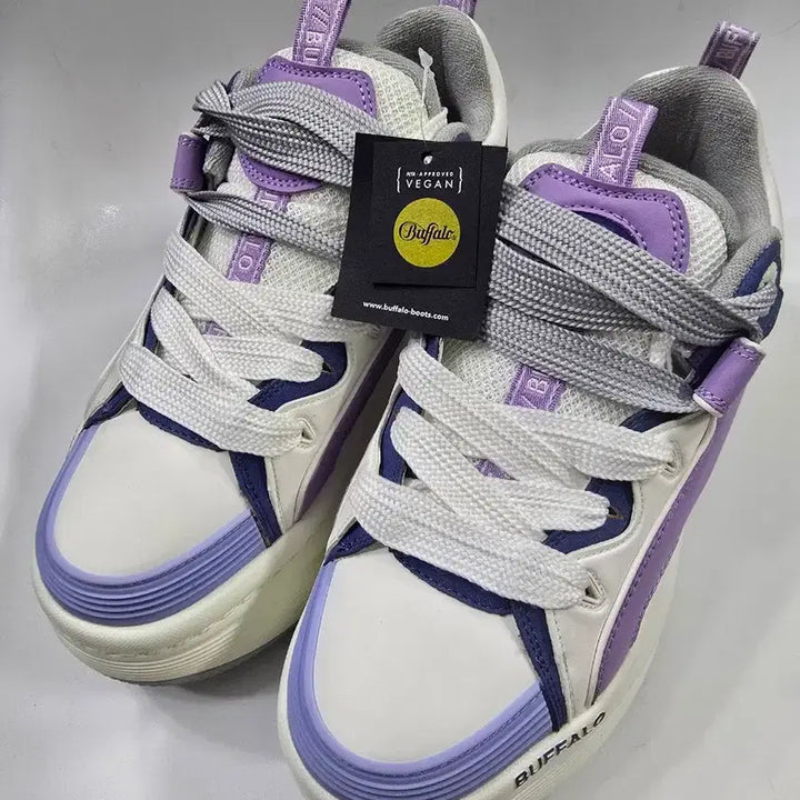 [BUNJANG] Buffalo Platform Sneakers / Buffalo 플랫폼 스니커즈. 미착.
