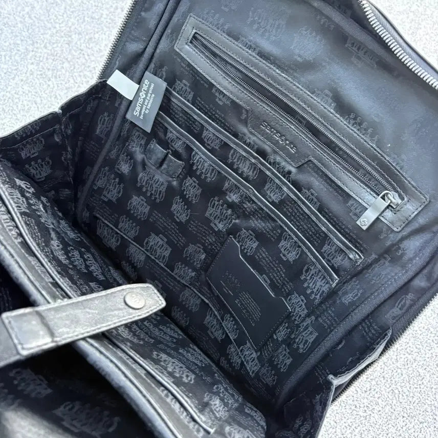 [BUNJANG] Samsonite Business Backpack 0409J / 쌤소나이트 비즈니스 백팩 0409J