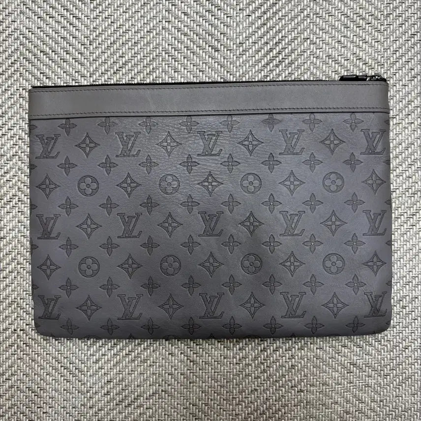 [BUNJANG] Louis Vuitton Shadow Pochette Clutch / [A급/정품] 루이비통 쉐도우 포쉐트 클러치