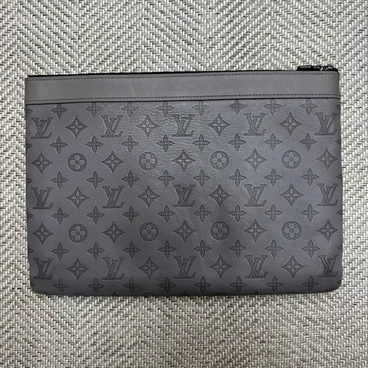 [BUNJANG] Louis Vuitton Shadow Pochette Clutch / [A급/정품] 루이비통 쉐도우 포쉐트 클러치