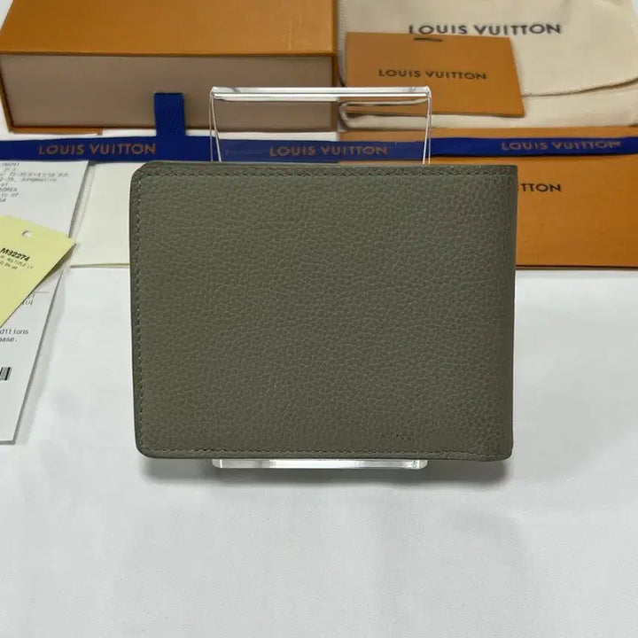 [SOLD OUT] [정품] 루이비통 에어로그램 멀티플월릿 반지갑 그레이