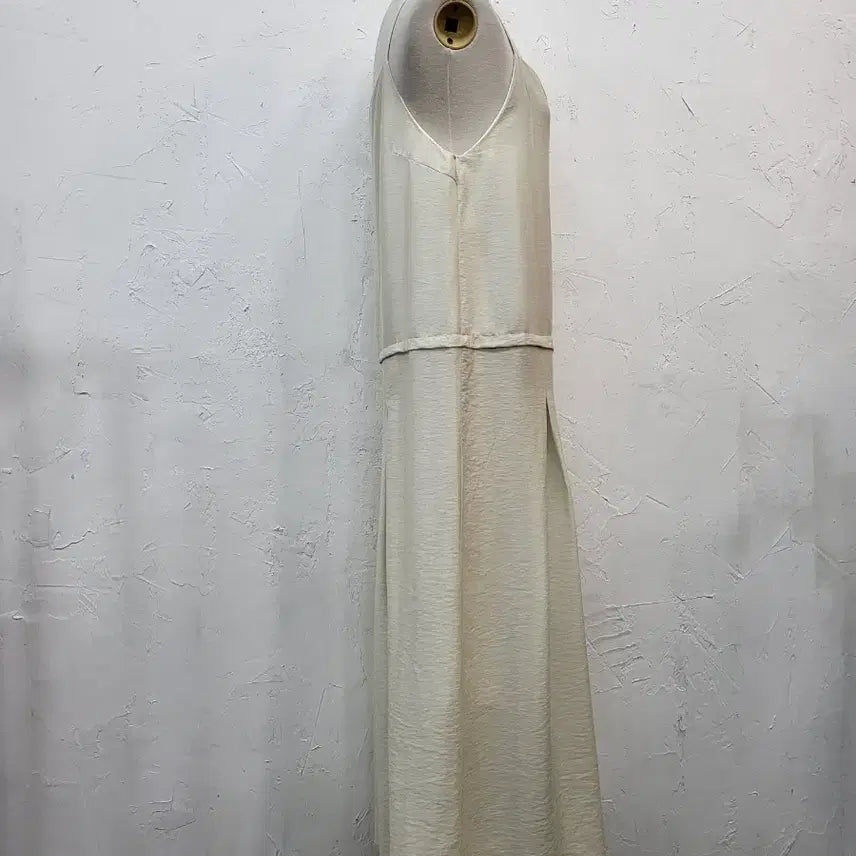 [SOLD OUT] 나시점프슈트 F