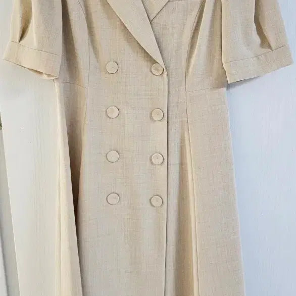 [BUNJANG] Kenneth Lady Double Button Beige Dress / 케네스레이디 더블버튼 베이지 원피스 새제품 팝니다