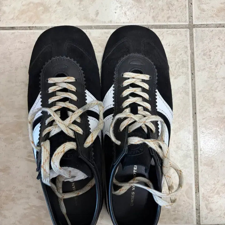 [BUNJANG] Dries Van Noten Black Suede Sneakers / [41] 드리스반노튼 스니커즈