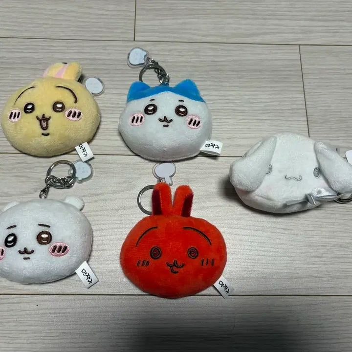 [BUNJANG] Sanrio Hobanman Munchigwi Wallet Keyring / 산리오 카피바라 빵빵이 외 키링 열쇠고리 판매합니다. (새상품)