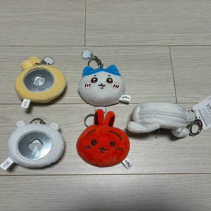 [BUNJANG] Sanrio Hobanman Munchigwi Wallet Keyring / 산리오 카피바라 빵빵이 외 키링 열쇠고리 판매합니다. (새상품)
