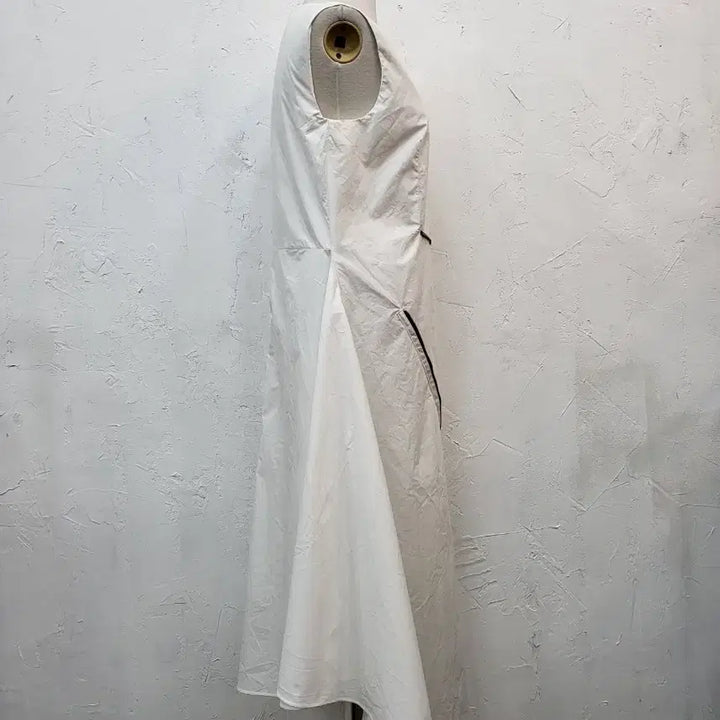 [BUNJANG] White Asymmetrical Long Dress S Size / 화이트 언발 스타일 원피스S