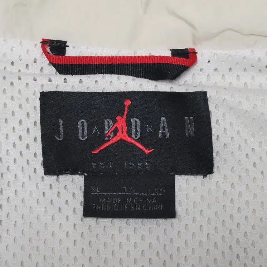 [BUNJANG] Nike Jordan Diamond Cement Jacket (XL) / (XL)나이키 조던 다이아몬드 시멘트 자켓 판매합니다