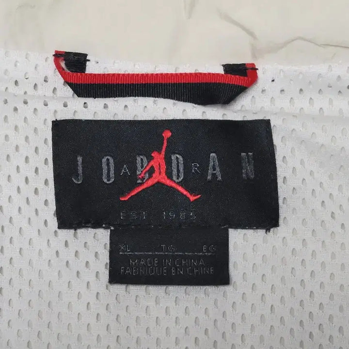 [BUNJANG] Nike Jordan Diamond Cement Jacket (XL) / (XL)나이키 조던 다이아몬드 시멘트 자켓 판매합니다