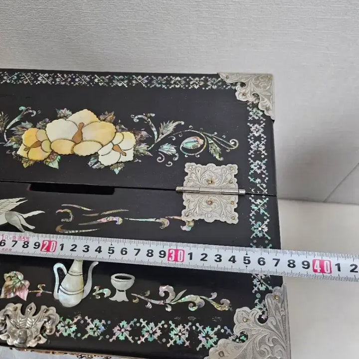 [BUNJANG] 옛날 나전칠기 자개 돈궤 극희귀 돈궤 고가구 / 옛날 나전칠기 자개 돈궤 극희귀 돈궤 고가구