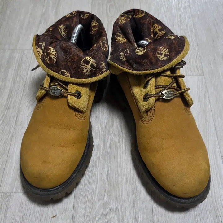 [BUNJANG] Timberland 6-Inch Waterproof Roll-Top Boots / [235~240]팀버랜드 6인치 워터프루프 롤탑 여성부츠