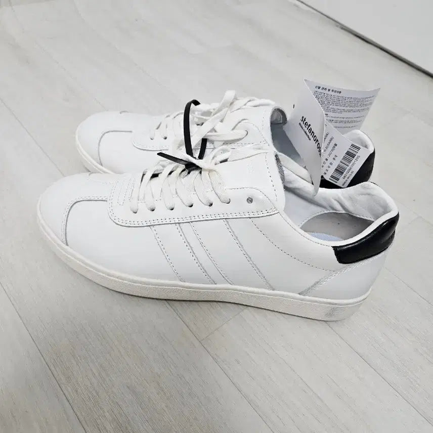 [SOLD OUT] 스테파노로씨 255 사이즈