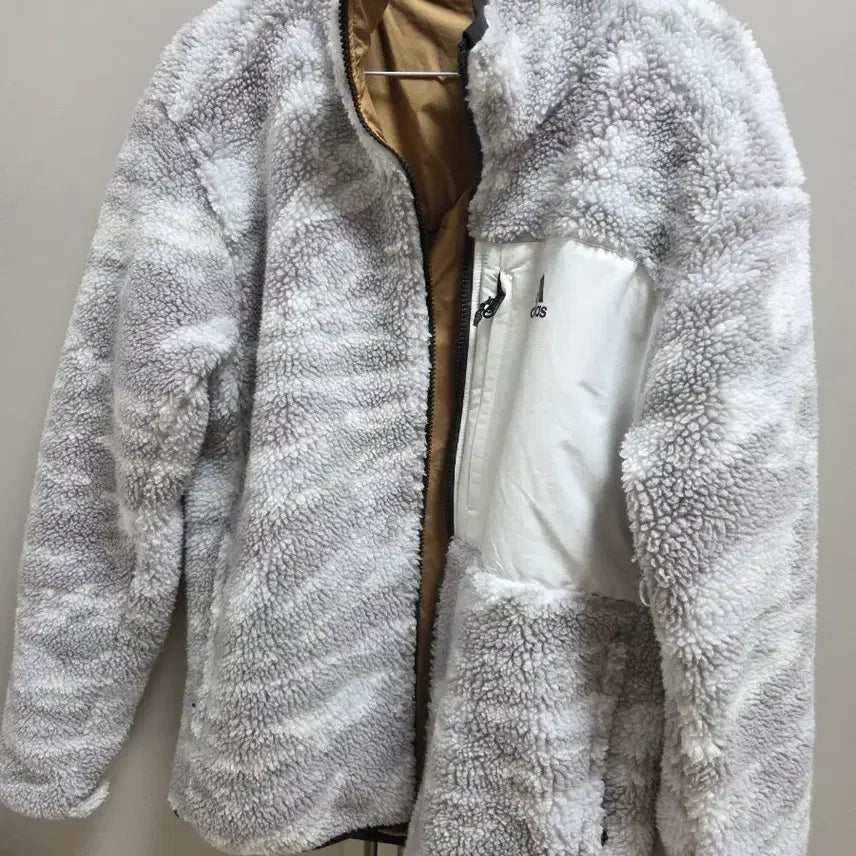 [BUNJANG] Adidas Reversible Fleece Jacket / 아디다스 뽀글이 리버시블 플리스 자켓