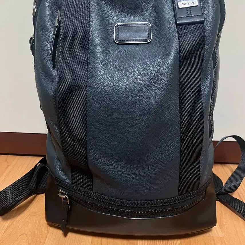 [SOLD OUT] 투미(TUMI) 알파 브라보 도버 올가죽 백팩