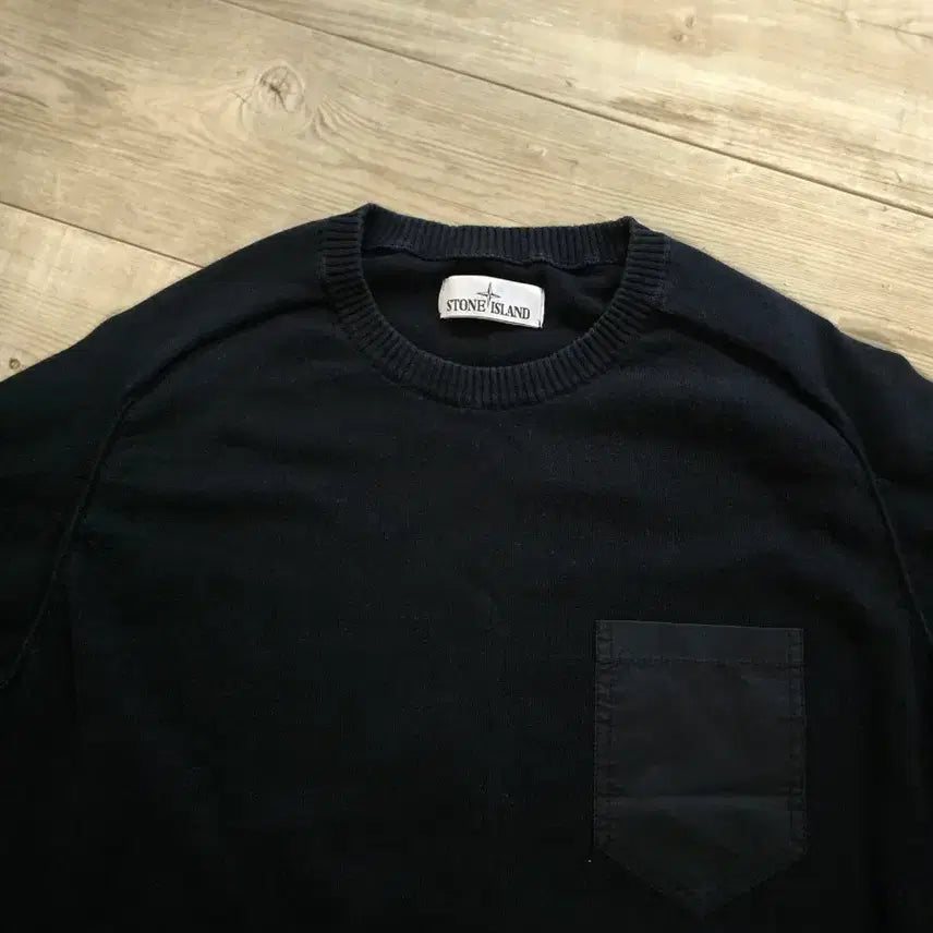 [SOLD OUT] [정품/L사이즈] 스톤아일랜드 블랙 니트 맨투맨