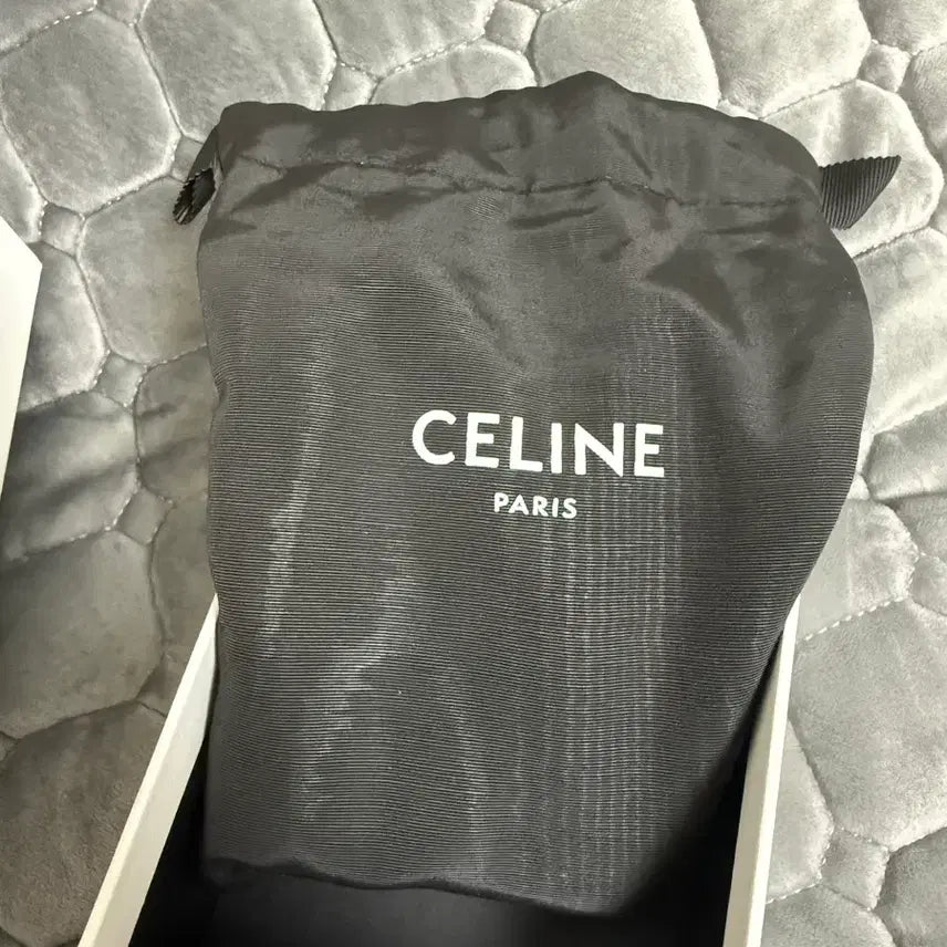 [BUNJANG] Celine Small Flap Wallet Gold Glitter / 셀린느 스몰 플랩 반지갑 금색 글리터