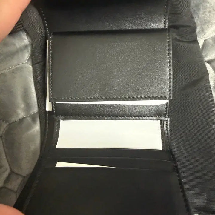 [BUNJANG] Celine Small Flap Wallet Gold Glitter / 셀린느 스몰 플랩 반지갑 금색 글리터