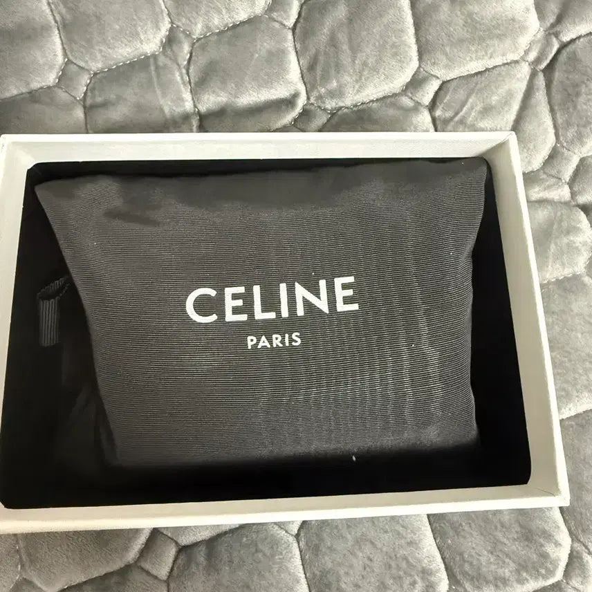 [BUNJANG] Celine Small Flap Wallet Gold Glitter / 셀린느 스몰 플랩 반지갑 금색 글리터