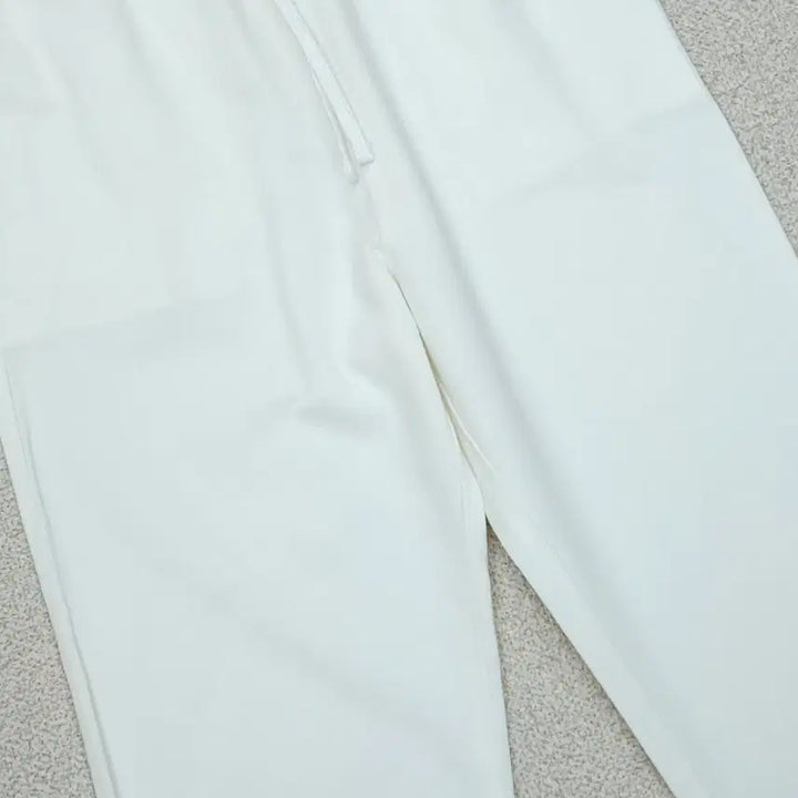 [BUNJANG] COS Slim-Fit Bending Pants Ivory / (2)COS 여성 밴딩 슬림핏 팬츠 아이보리 캐주얼 L5W3033