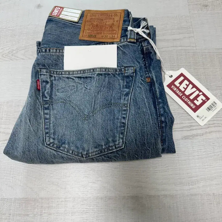 [SOLD OUT] [새상품]리바이스 청바지 LVC47501-0000 30x34