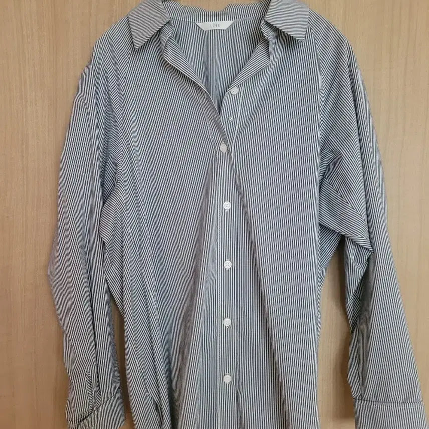 [BUNJANG] LINE Stripe Pattern Shirt / 라인(LINE) 스트라이프 셔츠 남방
