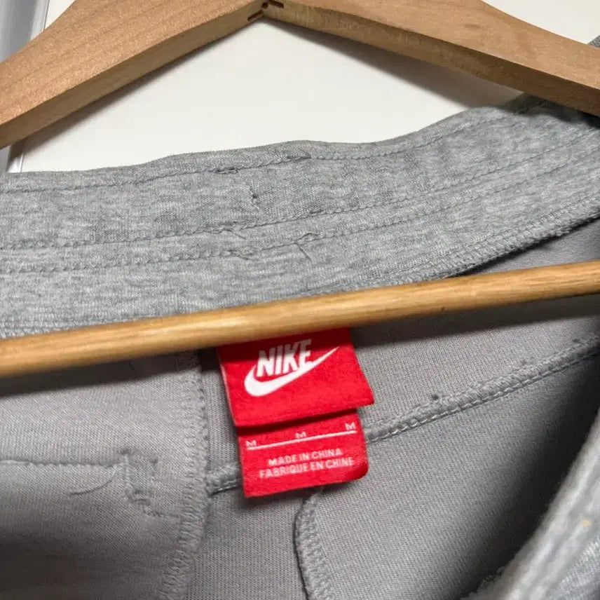 [BUNJANG] Nike Tech Fleece Shorts (M) - Gray / (M) 나이키 테크플리스 쇼츠 그레이