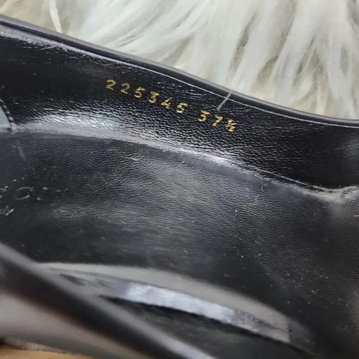 [BUNJANG] Gucci Logo Heels / 구찌 로고 구두