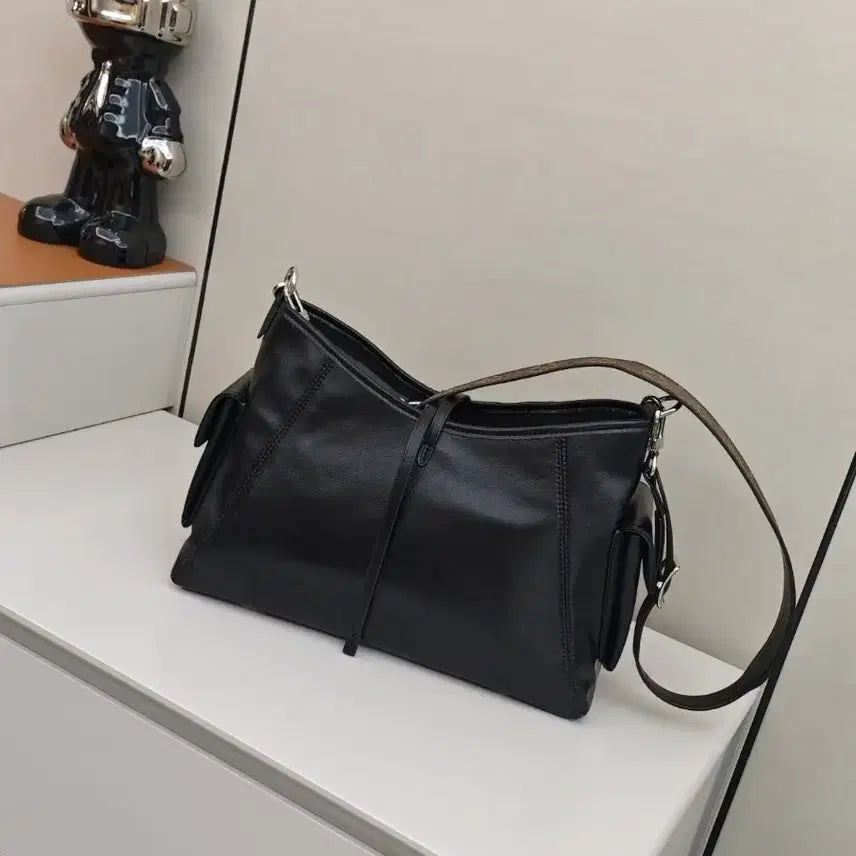 [BUNJANG] Louis Vuitton Black Chain Shoulder Bag / 루이비통 신상 패션 블랙 체인 숄더백신여자 가방