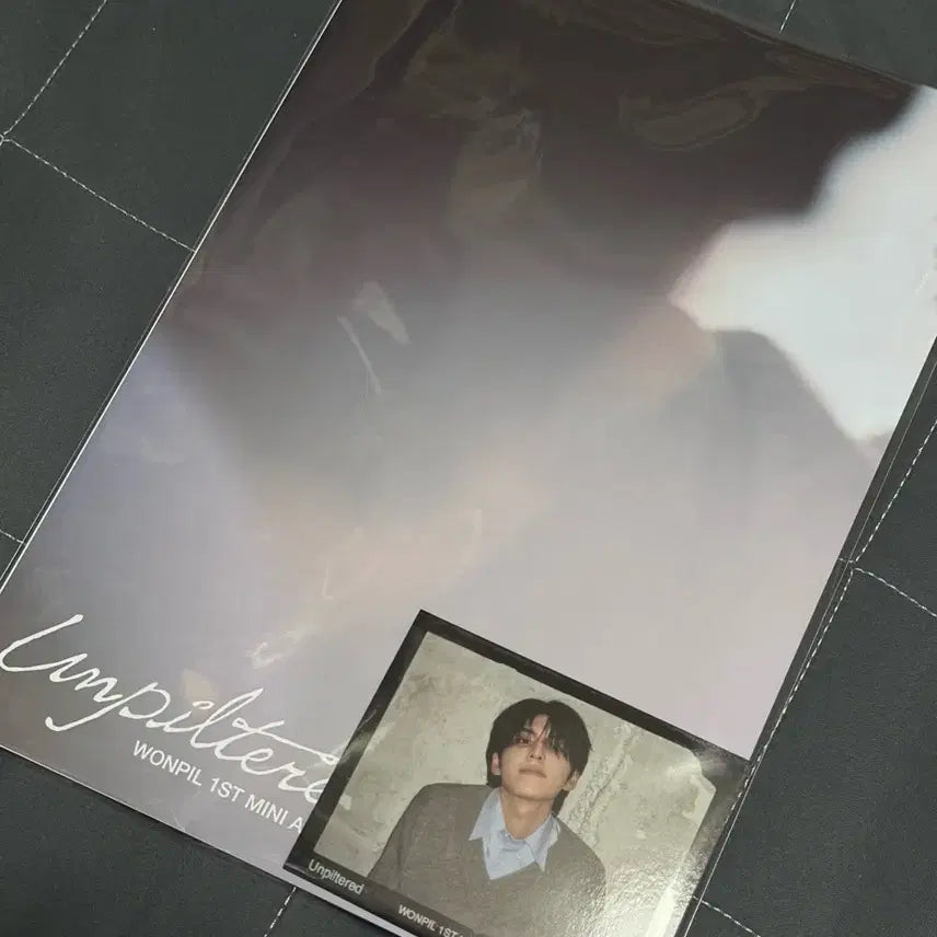 [SOLD OUT] 데이식스 원필 언필터드 포스터 미개봉