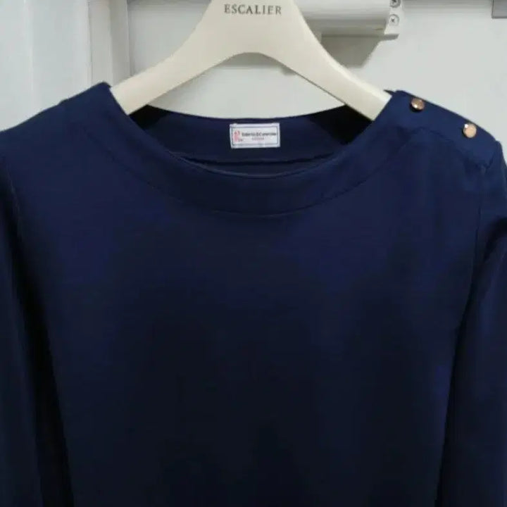 [BUNJANG] Roberta di Camerino T-shirt / 로베르타디까메리노 티셔츠 택포22000원