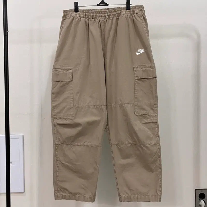 [SOLD OUT] <XL> 나이키 신형 립스탑 카고 와이드 팬츠