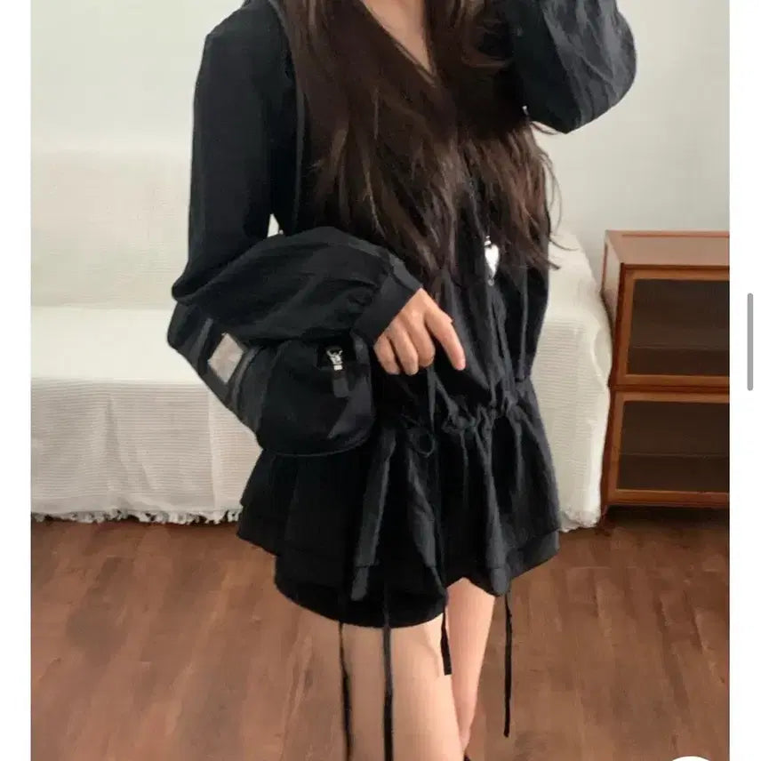 [BUNJANG] Oberall Hazel Blouse / 2색상 새제품) 오베럴 헤이즐 블라우스 새제품 카키브라운, 블랙