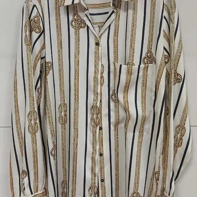 [BUNJANG] ZARA Striped Shirt - M Size / 자라 스트라이프 셔츠 M사이즈