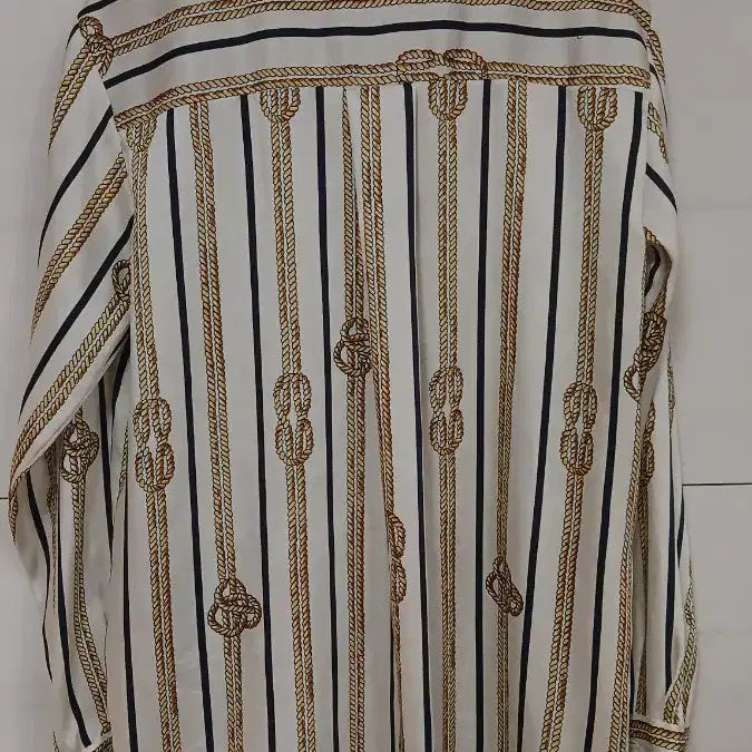 [BUNJANG] ZARA Striped Shirt - M Size / 자라 스트라이프 셔츠 M사이즈