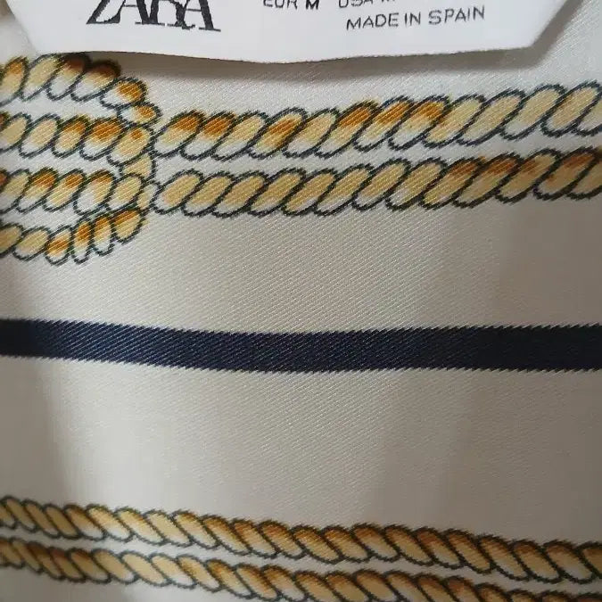 [BUNJANG] ZARA Striped Shirt - M Size / 자라 스트라이프 셔츠 M사이즈