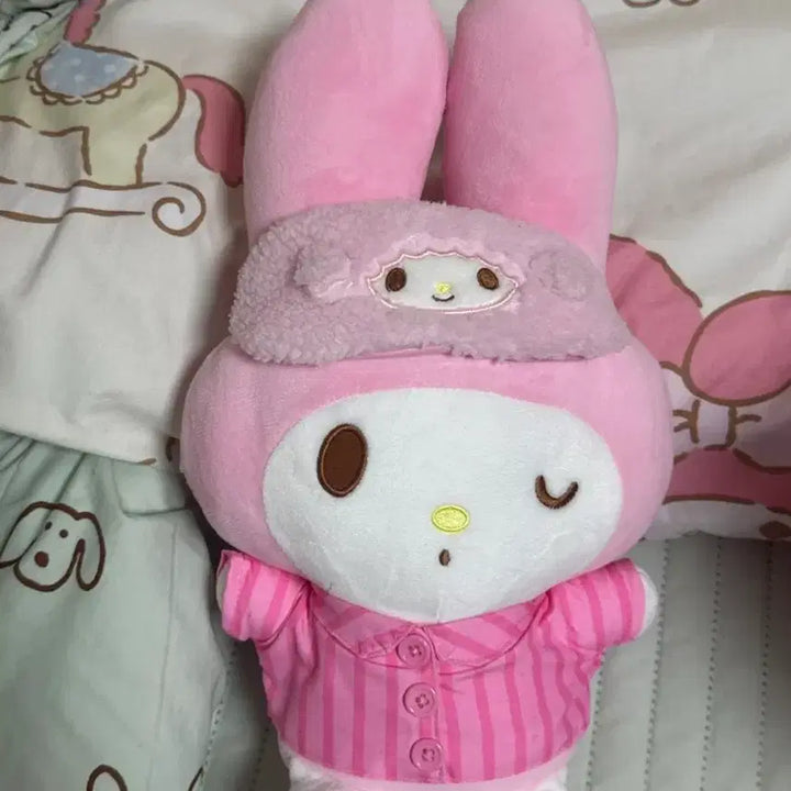 [BUNJANG] Sanrio My Melody Pajama Plush Doll / <파격할인중!오늘자정까지만>산리오 마이멜로디 꿀잠 파자마 인형 새상품