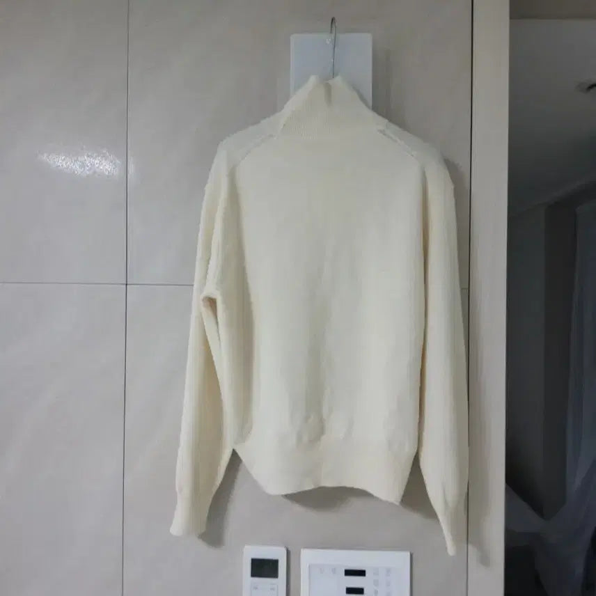 [BUNJANG] Blossom Knit Sweater / 블러썸 니트