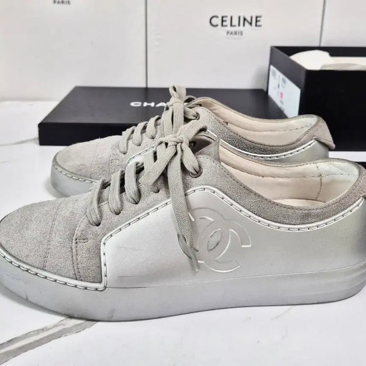 [BUNJANG] Chanel Low-Top Suede Sneakers / (정품) 샤넬 로우탑 스웨이드 스니커즈 운동화 36.5