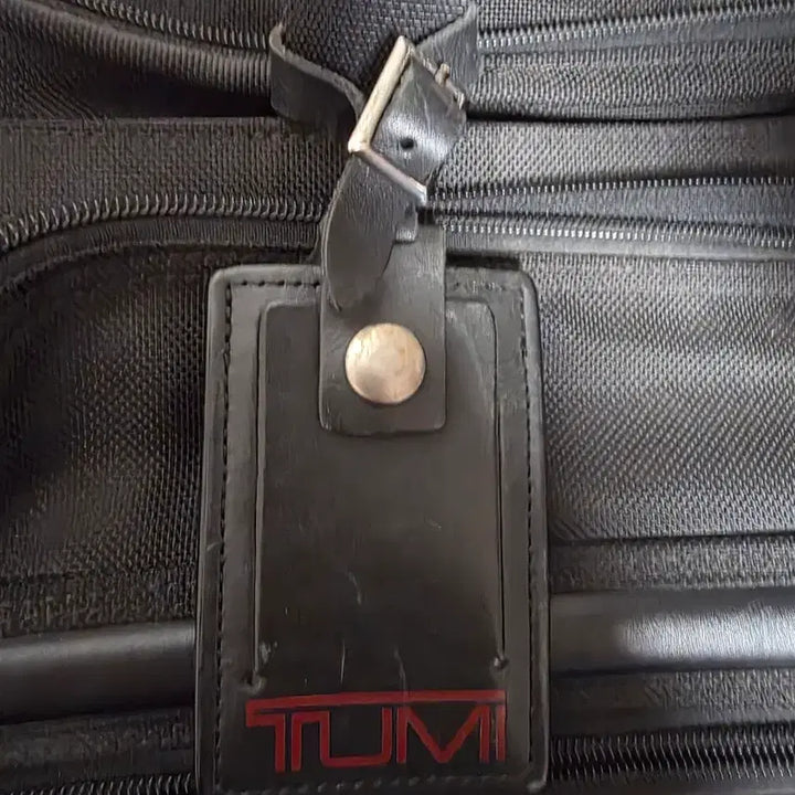 [BUNJANG] TUMI Alpha Essential Brief Laptop Bag / 투미(TUMI) Alpha Essential Brief Laptop