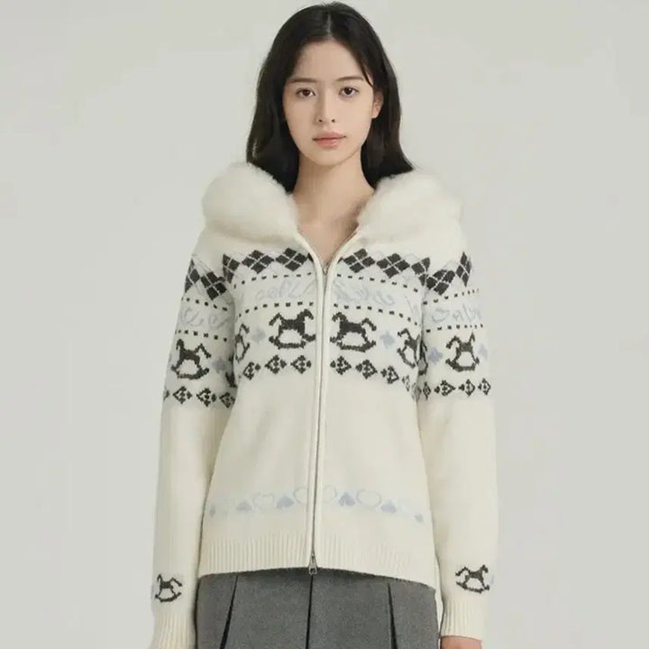 [SOLD OUT] [1번입고 보관만한 새제품무방] 정가 9만8천원 비키 정품 노르딕 퍼 후