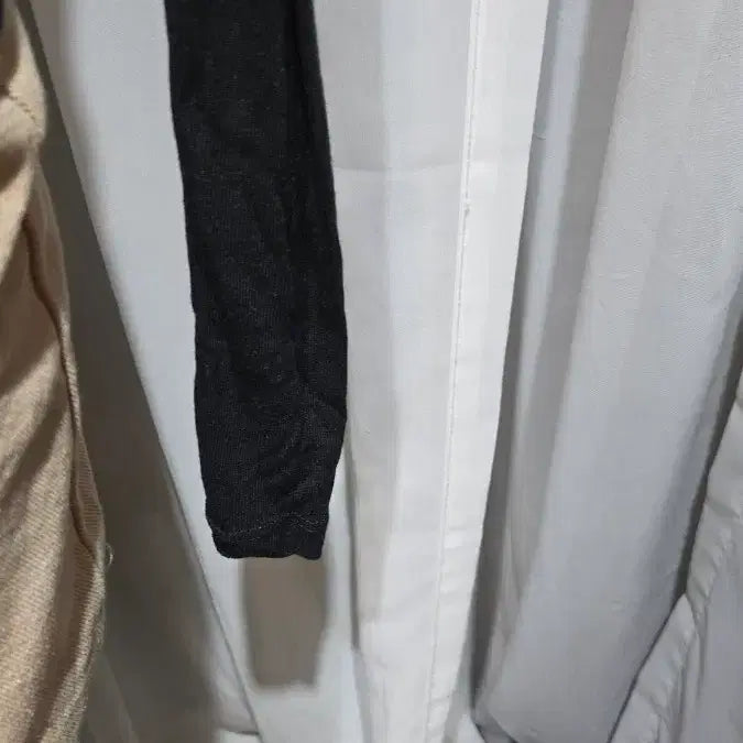 [BUNJANG] Black Thin Long Sleeve T-shirt / 블랙 얇은 긴팔