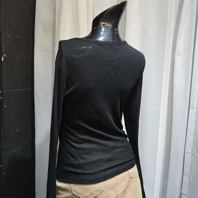 [BUNJANG] Black Thin Long Sleeve T-shirt / 블랙 얇은 긴팔