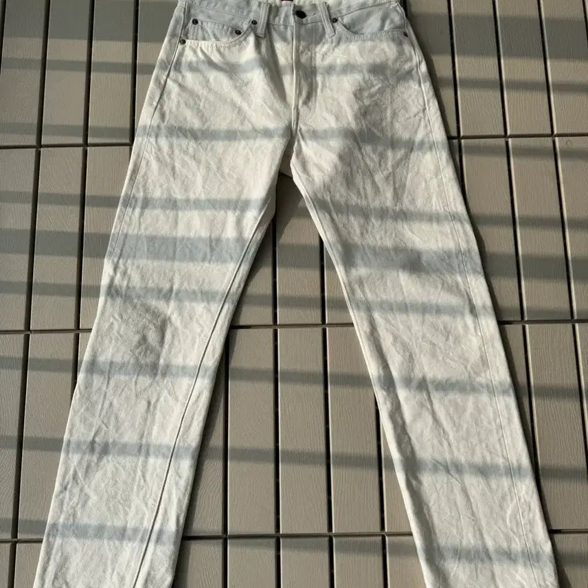 [SOLD OUT] 레졸루트710 화이트
